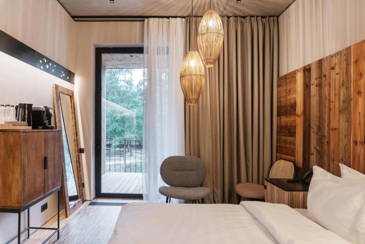 Shelest Otel Vışhorod